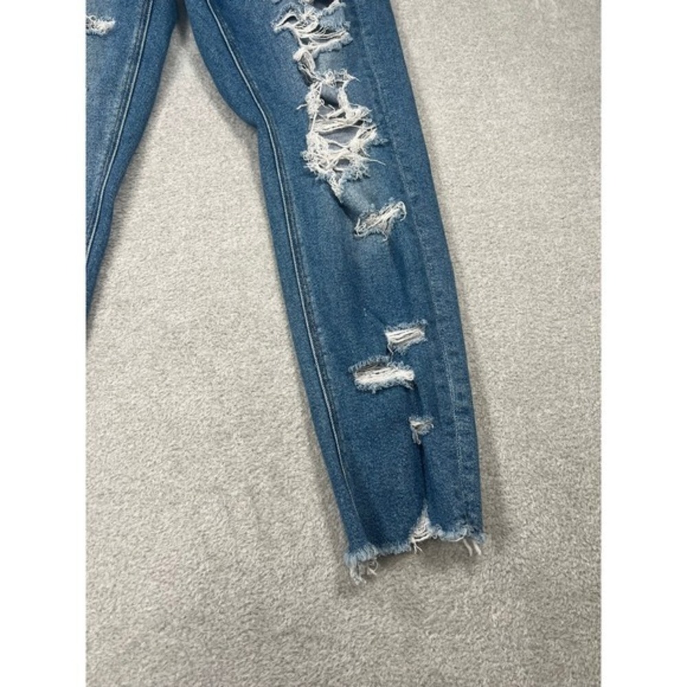 American Eagle Distressed Mom Jeans Womens 2 Blue Ripped High Rise Raw Hem - Picture 5 of 8